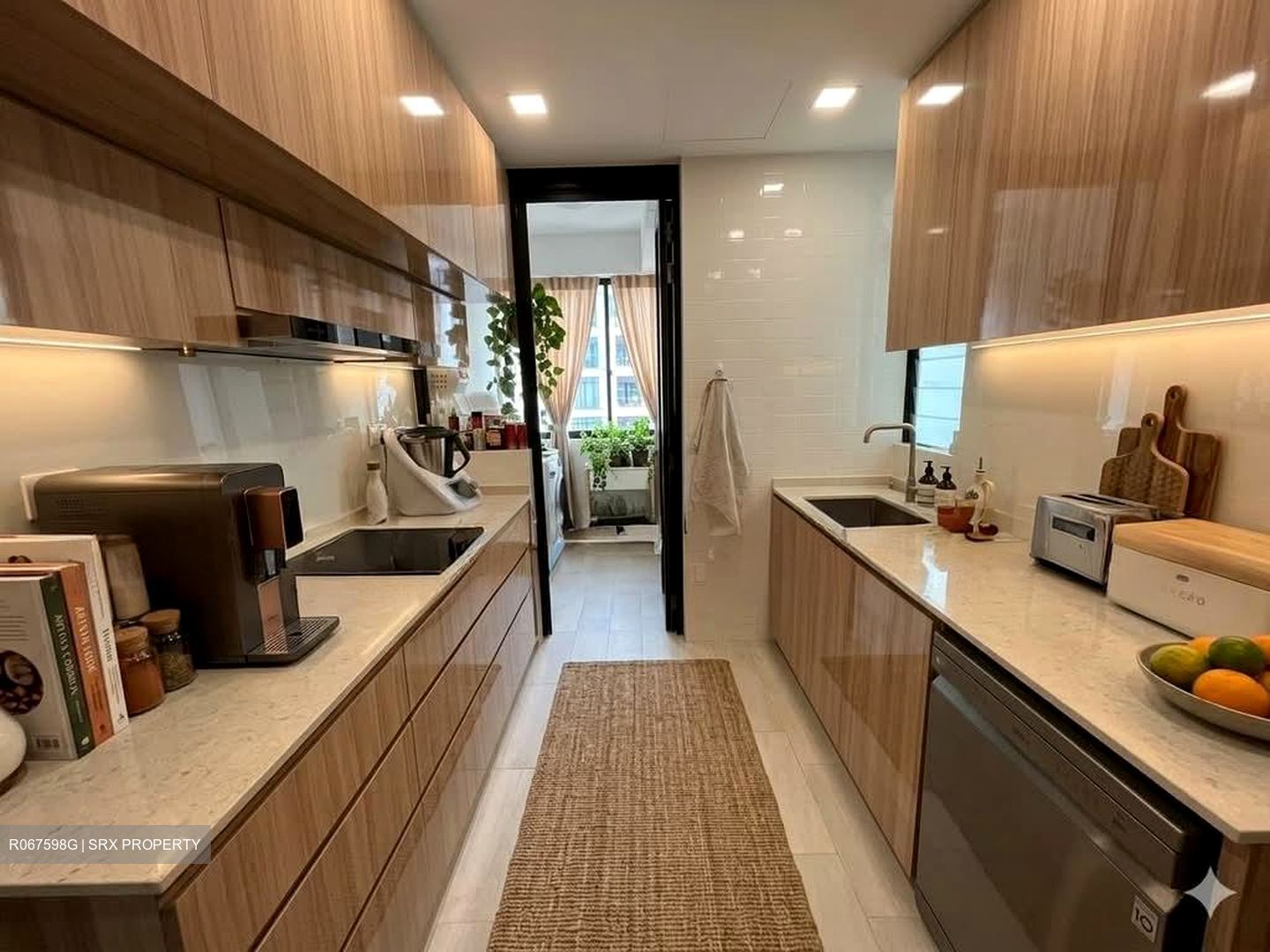 Spring Grove (D10), Condominium #571255421